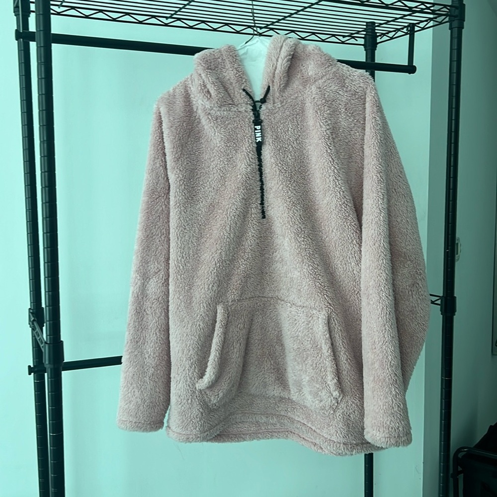 PINK soft hoodie with zipper and pockets